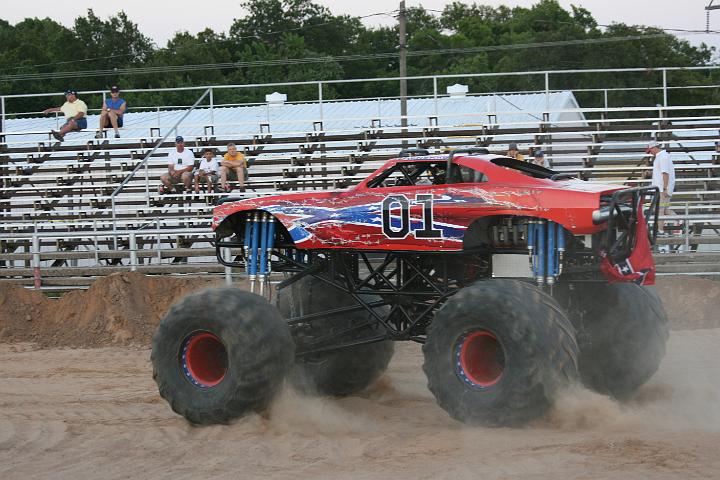 trucks 228.JPG